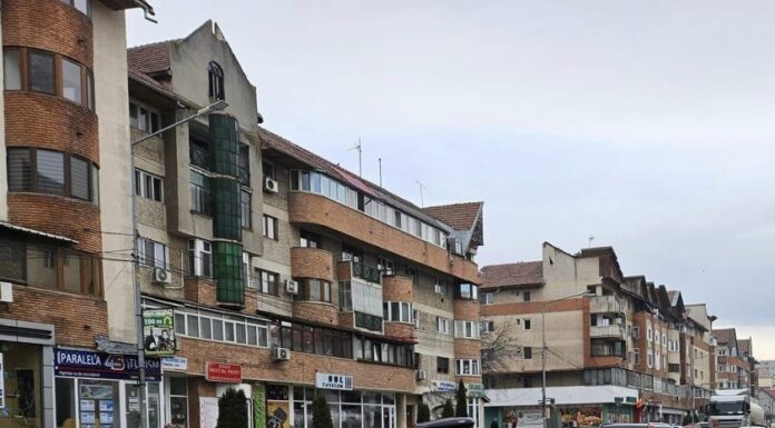 Bloc reabilitat termic la Târgu Jiu