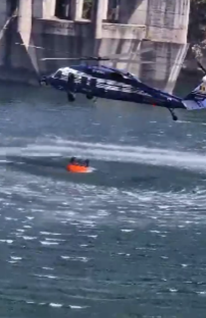 UPDATE, VIDEO| Două elicoptere Black Hawk intervin la Padeș!