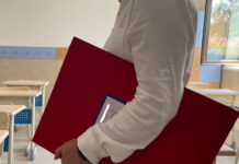 Anunț privind prima de carieră didactică