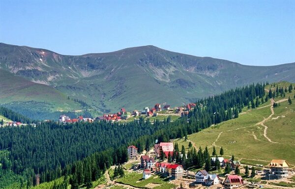 Creștere a numărului de turiști în Gorj. Vizitatori din America, Asia și Africa