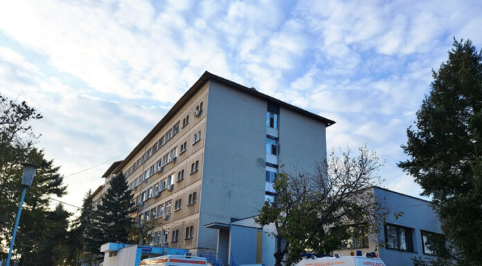 S-au înmulțit cazurile de Covid. Program de vizită redus la Spitalul Județean