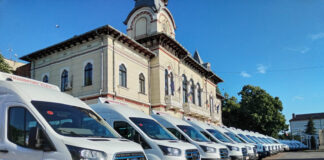 Consiliul Județean Gorj cumpără 11 microbuze „verzi” pentru elevi