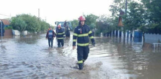 Ploi de Cod roșu. Avertizări de viituri pentru 13 bazine hidrografice