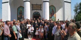 Sfântă Liturghie Arhierească la resfinţirea Bisericii cu hramul «Sfântul Ier. Nicolae» din Parohia Costeni, Tismana, Protoieria Târgu-Jiu Nord – ,,După felul cum aţi restaurat biserica aceasta, vedem că sfinţii stau de strajă, iar, noi îi rugăm ca să mijlocească înaintea Lui Dumnezeu”!