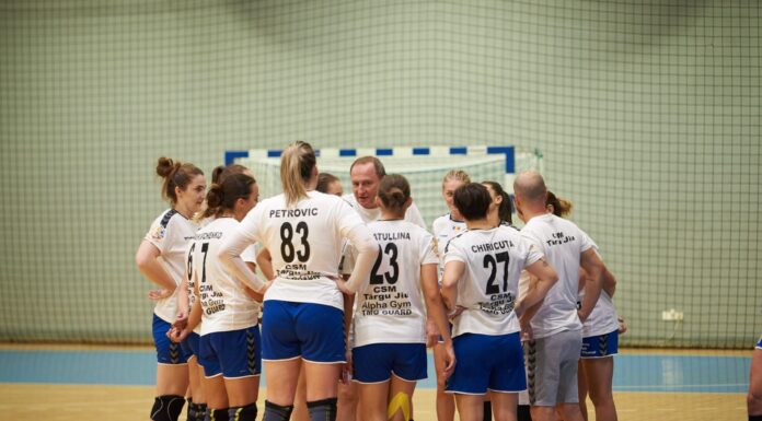 CSM Târgu Jiu – Rapid, ora 17:30
