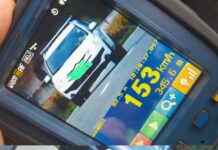 Radarul i-a lăsat fără permisele auto