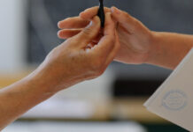 Ajutor pentru preşedinții secţiilor de votare