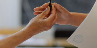 Ajutor pentru preşedinții secţiilor de votare