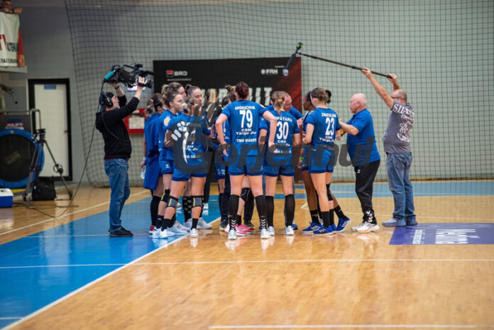 f7006d51-d88d-4729-9d31-a7f7b6c555c8