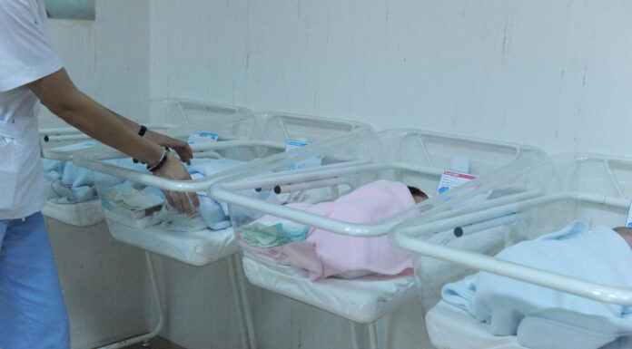 Natalitatea, trend descendent în Gorj