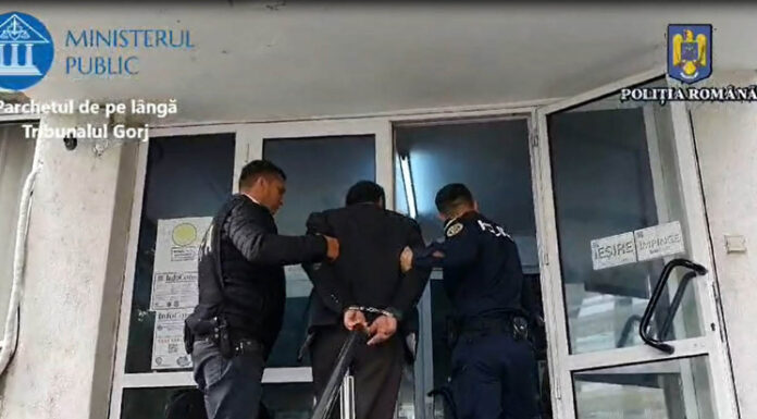 VIDEO: Și-a înjunghiat soția din gelozie