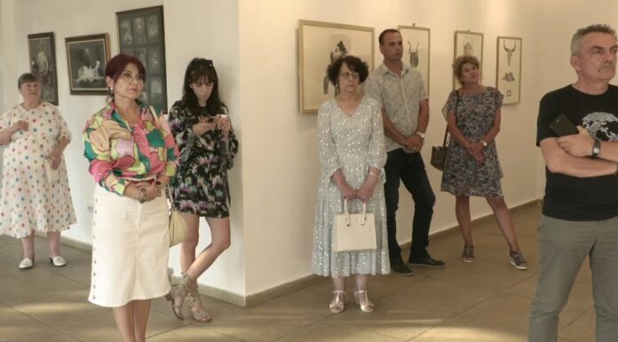 Vernisajul expoziției „Contopirea lumilor“ a graficianului Bogdan P. EPURE