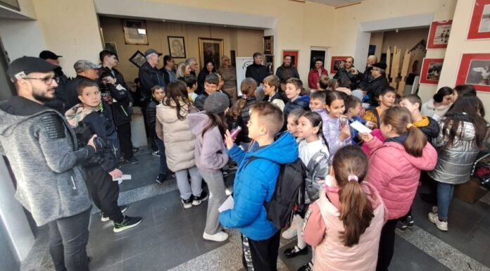 Expoziția de fotografie ,,Zbor spre infinit”, realizată de artistul fotograf Cristi Nicolae Caval