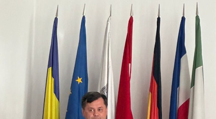 Primarul Romanescu a depus jurământul