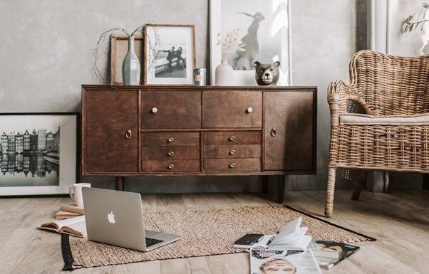 Cum să-ți amenajezi locuința într-un stil rustic și confortabil