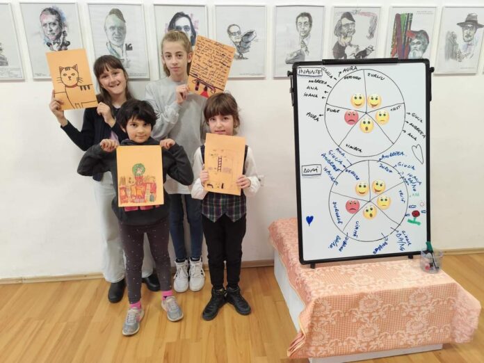 Zeci de copii au marcat sărbătoarea de Halloween pe stil românesc, la Muzeul Județean