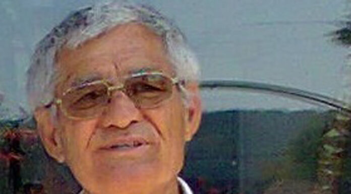 Alerg desculţ şi urmele m-apasă…