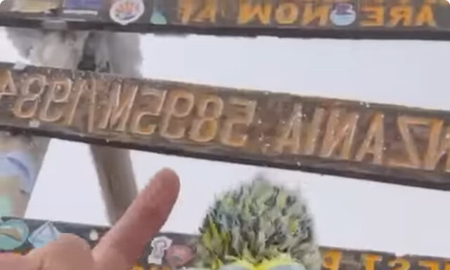 Un motrean a cucerit Kilimanjaro!