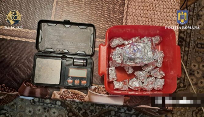 Traficant de droguri de mare risc, condamnat la aproape 5 ani de pușcărie