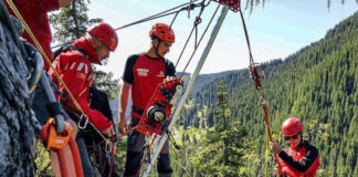 Salvatorii montani din Gorj, la un concurs în Italia