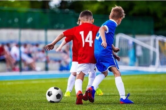 Au început înscrierile pentru „Fotbal în școli”