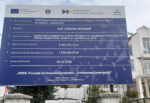 Reabilitarea sediului primăriei din Negomir și a drumurilor sătești se apropie de final