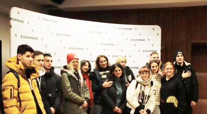 Artiștii noștri schimbă lumea