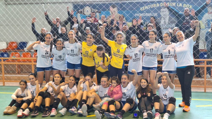 2ca2d403-13f7-4bdb-8c68-61c8fcac3289