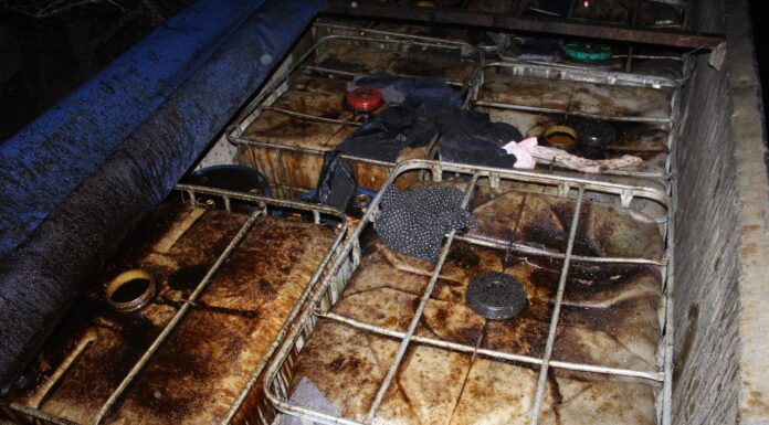 Reținut pentru complicitate la furtul a 10 tone de țiței