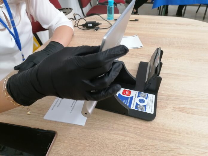 IMG_20200927_070130-scaled-1-696x522