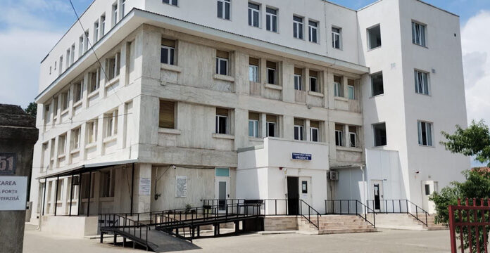 Post vacant de medic la Cărbunești