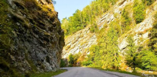 Se reabilitează DN 7A, până la Obârșia Lotrului