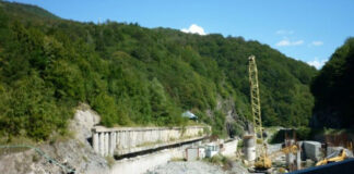 Hidrocentralele de pe Jiu așteaptă avizul de mediu