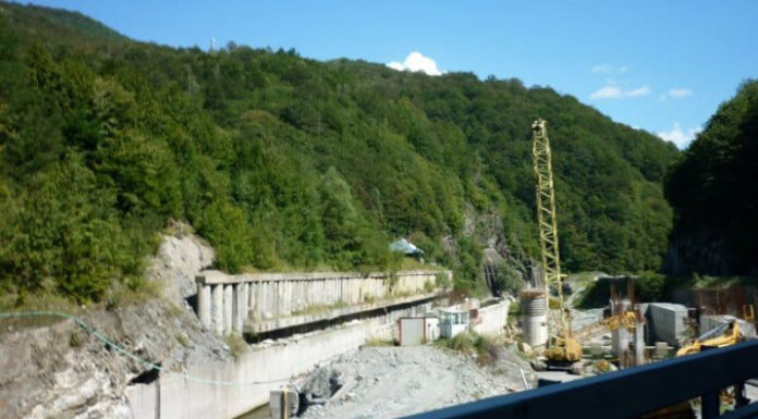 Hidrocentralele de pe Jiu așteaptă avizul de mediu