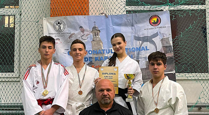 Doi frați din Bâlteni, medaliați la o competiție națională de karate