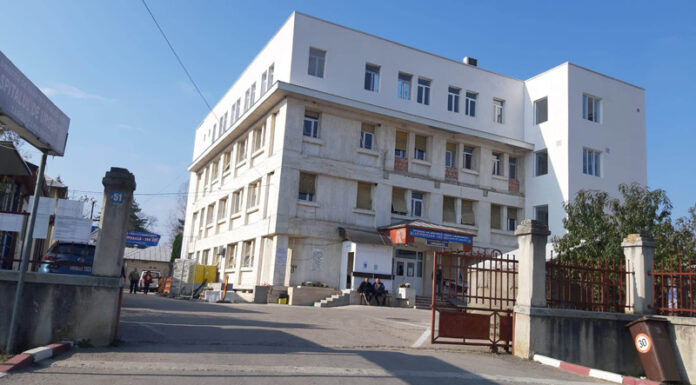 Spitalul din Cărbunești caută director medical