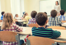 Tichete sociale de 500 de lei pentru elevii dezavantajați