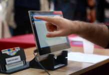 Simulări de alegeri în școlile cu secții de vot