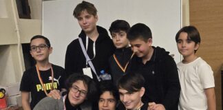 Premiat la un concurs național de robotică