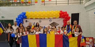 Școala Gimnazială „Constantin Săvoiu” din Târgu Jiu a sărbătorit, în avans, Ziua Națională a României 2024