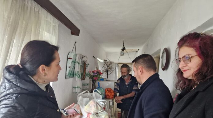 Fructe și legume pentru familii nevoiașe din Gorj