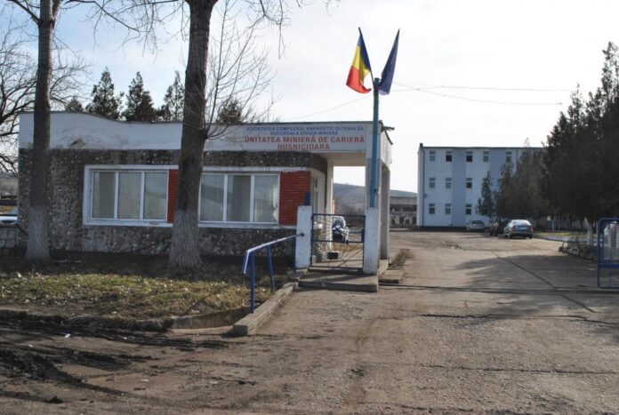 Cât costă transportul minerilor de la Husnicioara