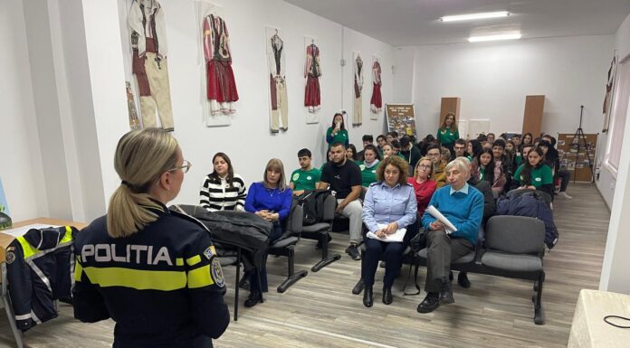 Activitate de prevenire a violenței, la Liceul Bârsești