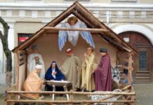 Naşterea Domnului, cel mai fericit eveniment din istoria omenirii – În această zi a bucuriei, fiecare biserică ia chip de Betleem şi pentru aceasta să avem pusă spre cinstire icoana Nașterii Domnului, icoană în care vedem plinirea vremii!