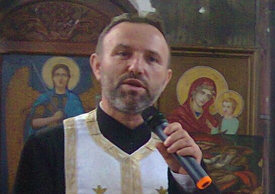 Învăţătura Preotului de mir – Încredinţarea desăvârşită în mâinile lui Dumnezeu are ca fundament credinţa prin care omul se poate ruga tainic şi poate primi cu smerenie roadele nădejdii!