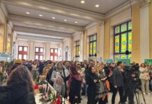 Concert de colinde și Târg caritabil la Universitatea din CRAIOVA