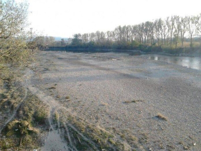 b0db437a-fb2c-4408-93aa-4858110432d5