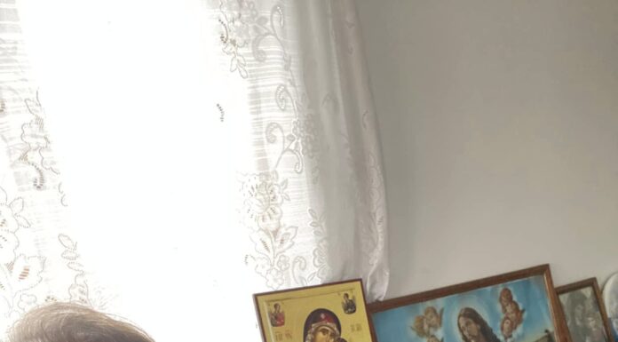 Cadouri pentru o femeie de 101 ani din Roșia de Amaradia