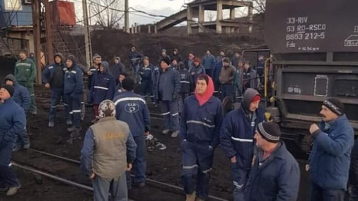 bc672058-b979-4b30-b616-9dbbad79e135