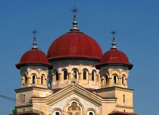 Eveniment muzical-religios la Biserica ,,Sf.Apostoli Petru și Pavel” de pe Axa Brâncuși din Târgu Jiu